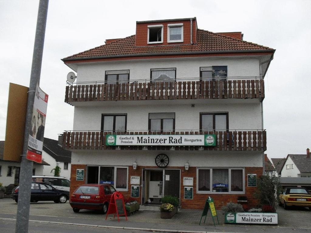 Gasthof Und Pension Mainzer Rad Schwetzingen Extérieur photo